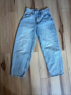 H&M Light Blue High-Waist Relaxed Jeans